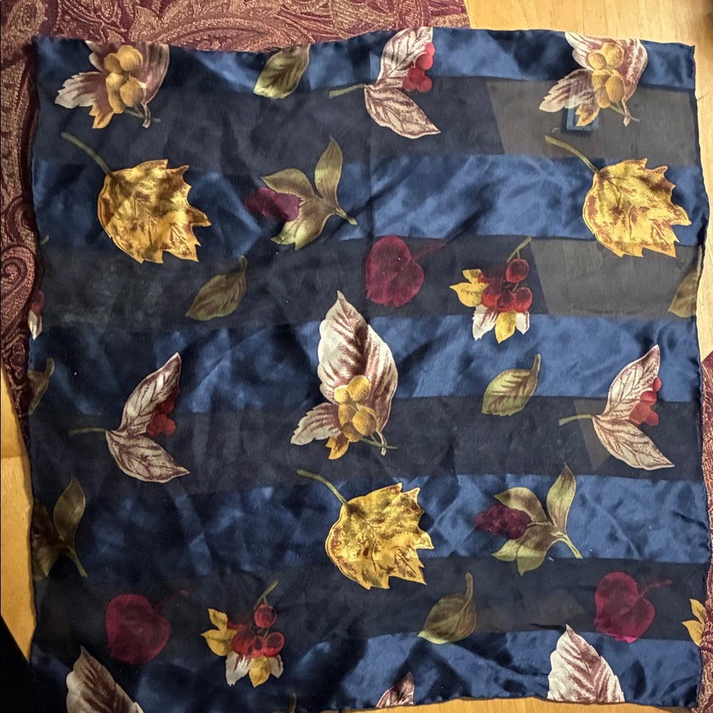 Liz Claiborne vintage silk Floral Patterned Scarf